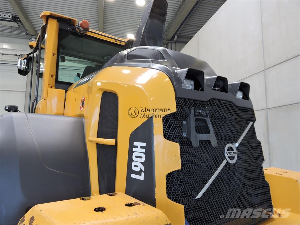 Volvo L90H لوادر بعجل