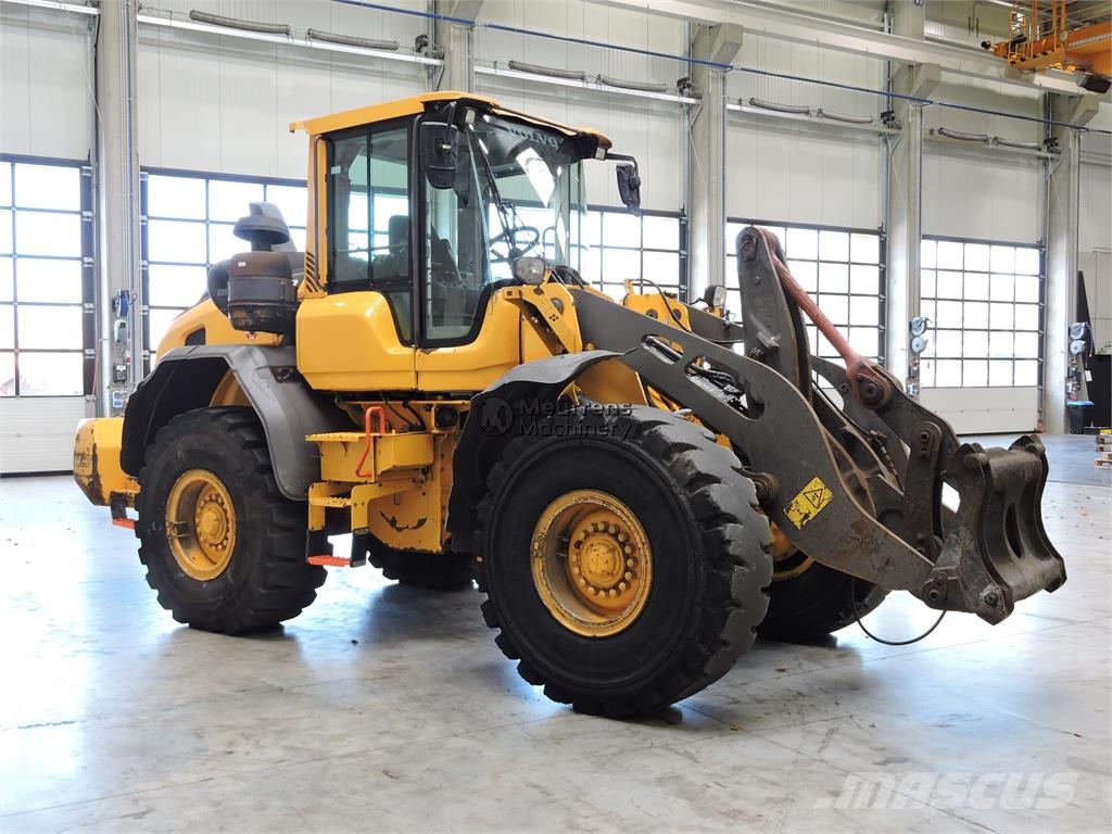 Volvo L90H لوادر بعجل