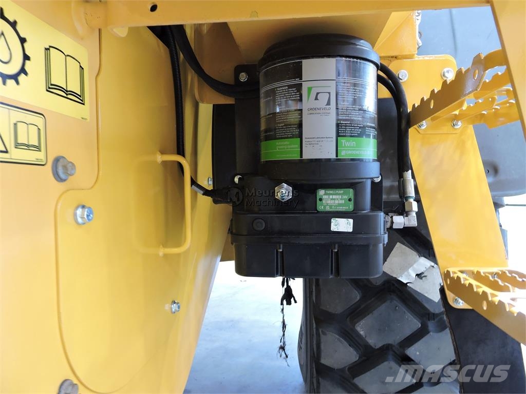 Volvo L90H New Bucket + Tyres Incarcator pe pneuri