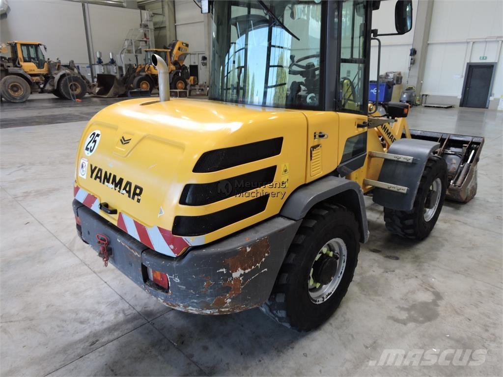 Yanmar V80 + Fork 轮式装载机