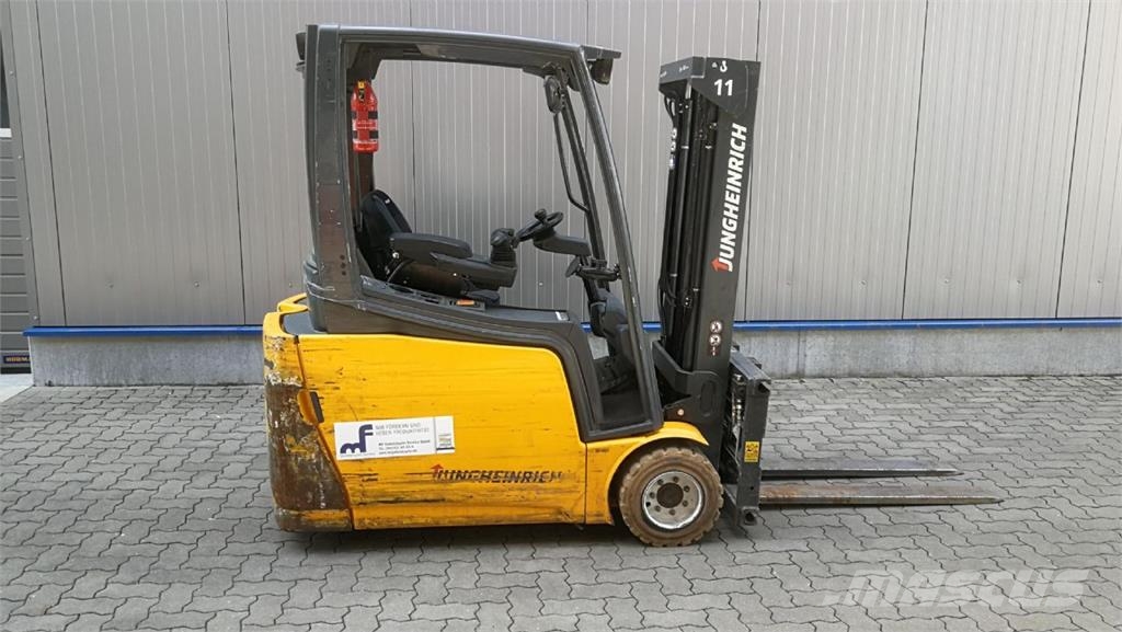Jungheinrich EFG218 Electric forklifts