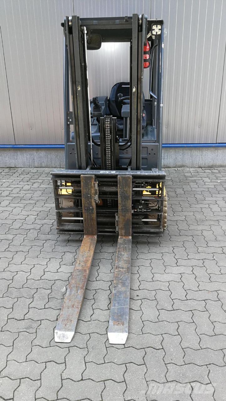 Jungheinrich EFG218 Electric forklifts