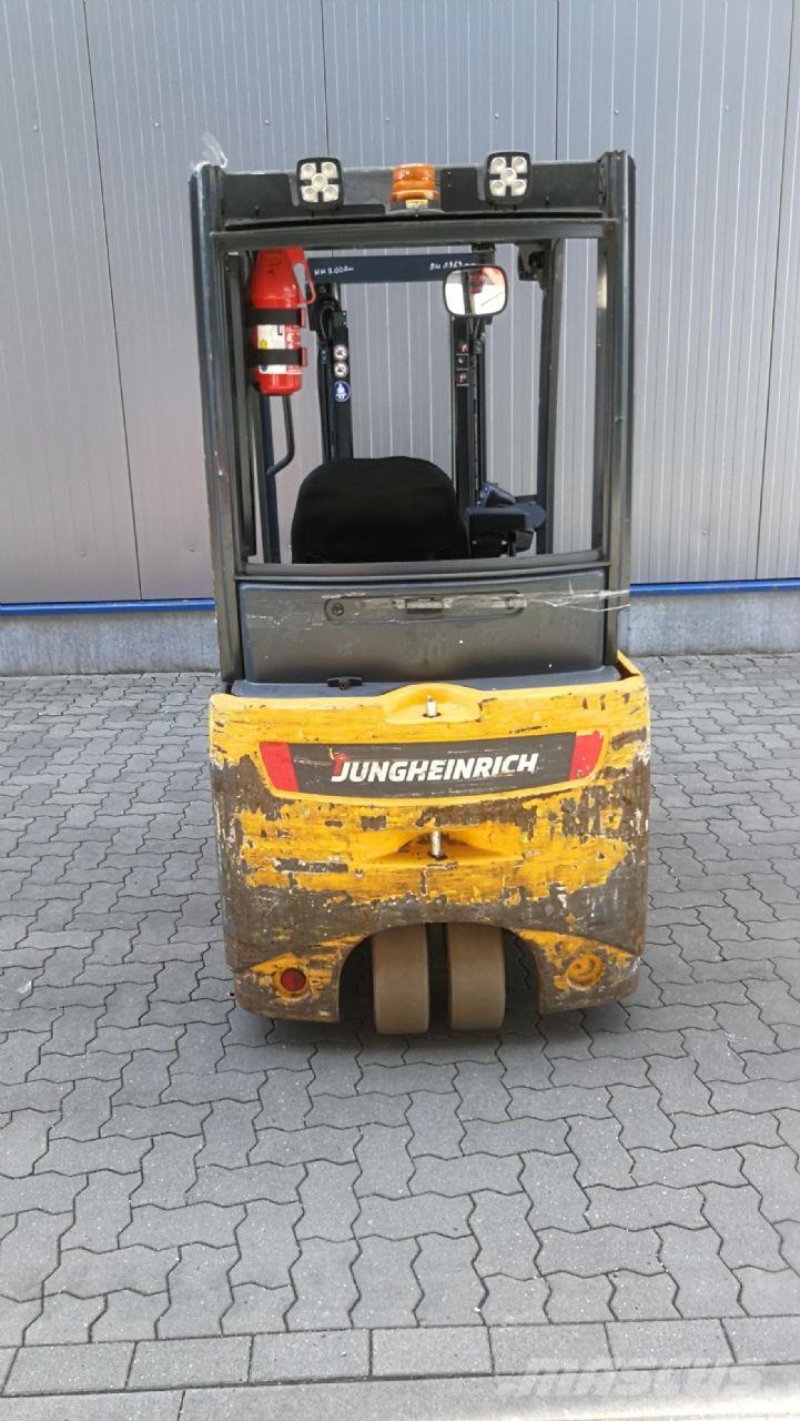Jungheinrich EFG218 Electric forklifts