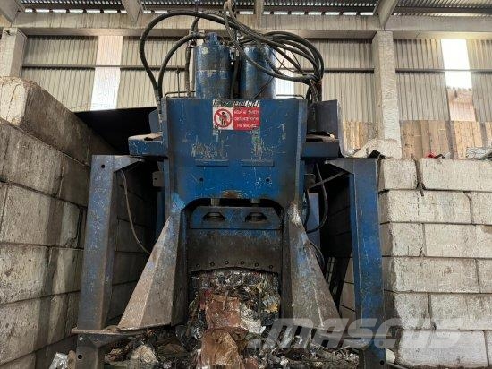 ANDERE SCHROTTSCHERE BONFIGLIOLI SQUALO 1500 Diger