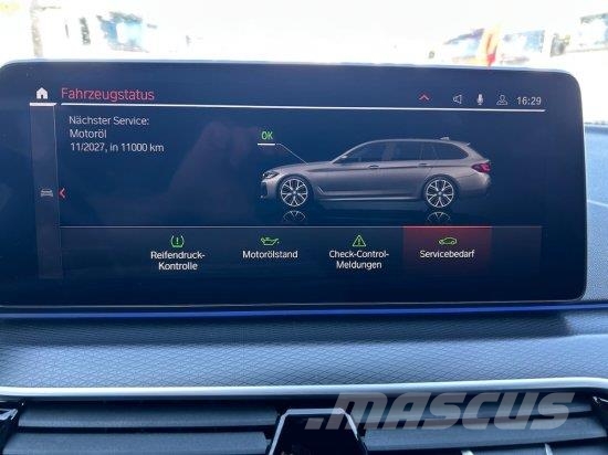 BMW 540 540IX DRIVE NAVI,HEAD-UP-DISPLAY ,PANORAMADACH Lengvieji automobiliai