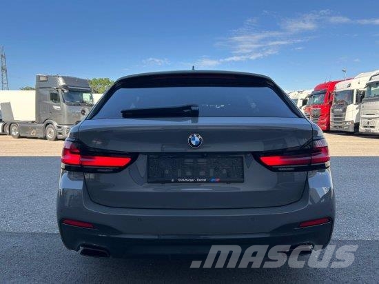 BMW 540 540IX DRIVE NAVI,HEAD-UP-DISPLAY ,PANORAMADACH Lengvieji automobiliai