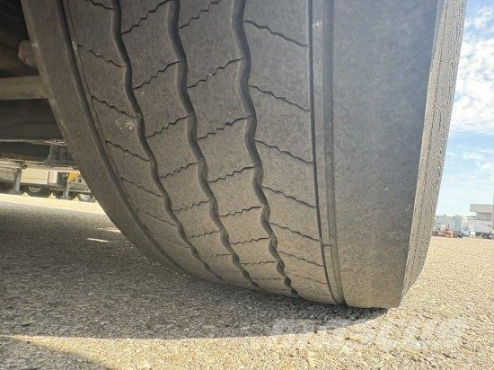DAF XF 530 FT, AUTOMATIK, EURO 6, RETARDER, SUPER SPAC Nyergesvontatók