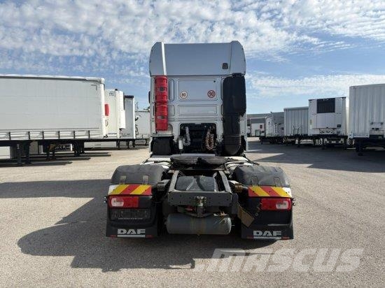 DAF XF 530 FT, AUTOMATIK, EURO 6, RETARDER, SUPER SPAC Nyergesvontatók