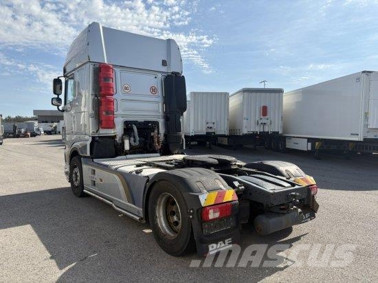 DAF XF 530 FT, AUTOMATIK, EURO 6, RETARDER, SUPER SPAC Nyergesvontatók