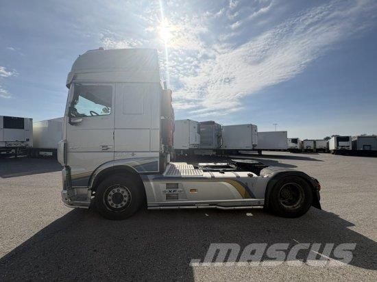 DAF XF 530 FT, AUTOMATIK, EURO 6, RETARDER, SUPER SPAC Nyergesvontatók