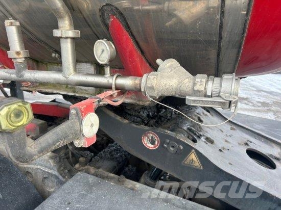 FELDBINDER TANKAUFLIEGER, 33.000L, 4 KAMMERN Semirremolques cisterna