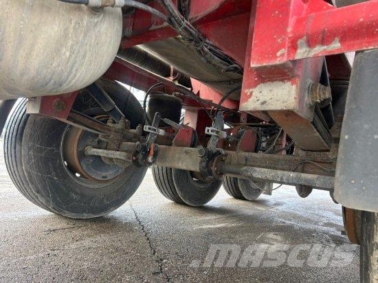 FELDBINDER TANKAUFLIEGER, 33.000L, 4 KAMMERN Semirremolques cisterna