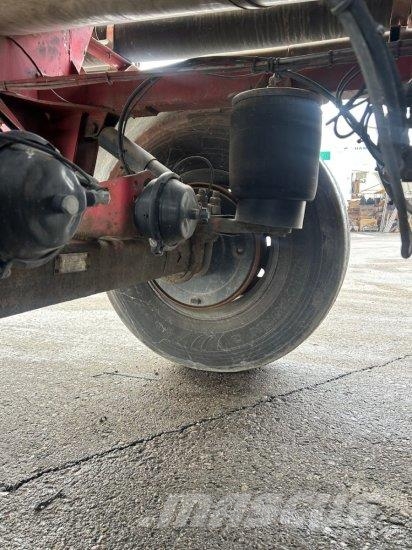 FELDBINDER TANKAUFLIEGER, 33.000L, 4 KAMMERN Semirremolques cisterna