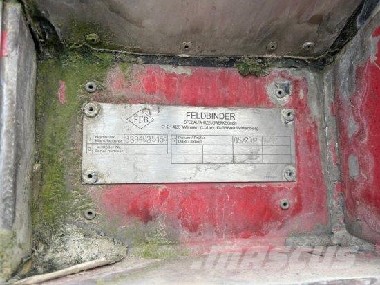 FELDBINDER TANKAUFLIEGER, 33.000L, 4 KAMMERN Semirremolques cisterna