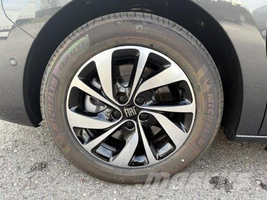 Fiat ULYSSE 6-GANG AUTOMATIK PANORAMADACH, SEHR GUTE A Furgooniga kaubikud
