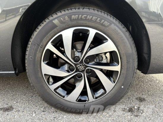 Fiat ULYSSE 6-GANG AUTOMATIK PANORAMADACH, SEHR GUTE A Furgooniga kaubikud