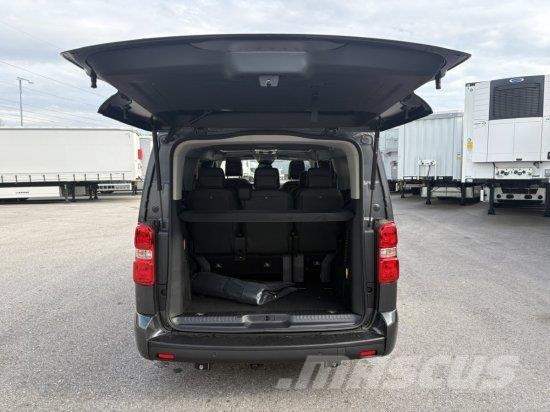 Fiat ULYSSE 6-GANG AUTOMATIK PANORAMADACH, SEHR GUTE A Furgooniga kaubikud
