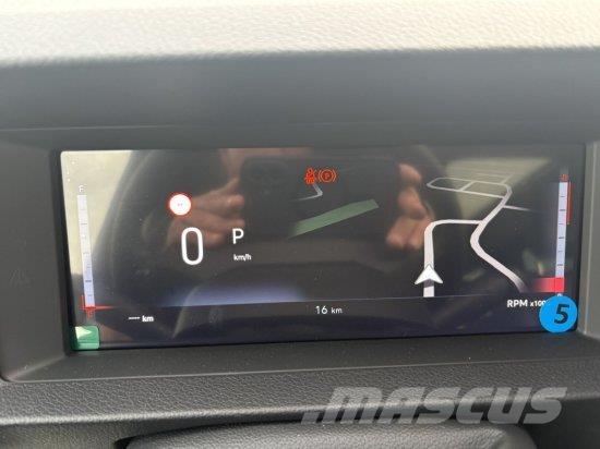 Fiat ULYSSE 6-GANG AUTOMATIK PANORAMADACH, SEHR GUTE A Furgooniga kaubikud
