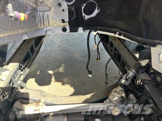 Iveco DAILY 40 - 180 FAHRGESTELL, E6 OHNE MOTOR/OHNE GET Andre varebiler