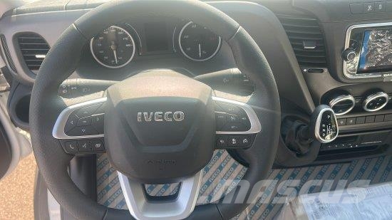 Iveco DAILY 40 - 180 FAHRGESTELL, E6 OHNE MOTOR/OHNE GET Andre varebiler