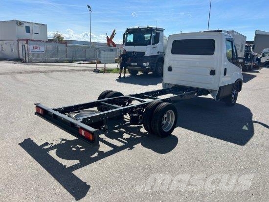Iveco DAILY 40 - 180 FAHRGESTELL, E6 OHNE MOTOR/OHNE GET Andre varebiler