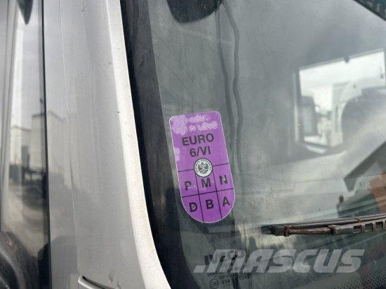 Iveco EUROCARGO 180E28 TIEFKüHLER, CARRIER SUPRA 1250, Camiones con temperatura controlada