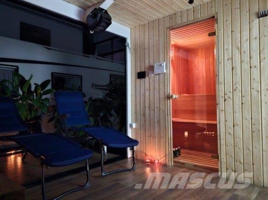 IZABELLA WELLNESSANHäNGER MIT SAUNA UND WHIRLPOOL, Rulote si caravane