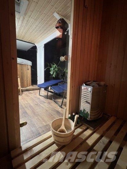 IZABELLA WELLNESSANHäNGER MIT SAUNA UND WHIRLPOOL, Rulote si caravane