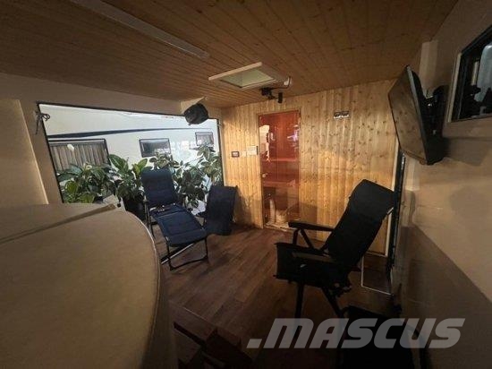 IZABELLA WELLNESSANHäNGER MIT SAUNA UND WHIRLPOOL, Rulote si caravane