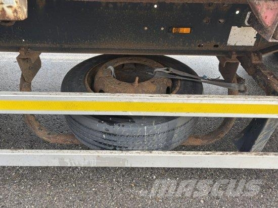 KöGEL AWE-18 LAFETTE MIT KRONE WECHSELPRITSCHE Çekiciler, konteyner