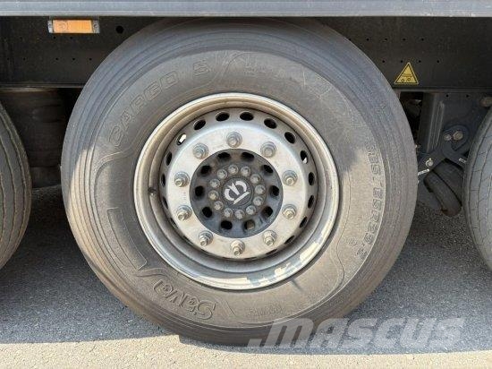 KRONE SD PROFI LINER, LIFTACHSE, BPW-ACHSE, EDSCHA-VERDE Curtainsiderauflieger
