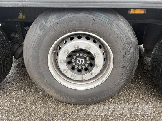 KRONE SD PROFI LINER, 1. U 3. ACHSE LIFT, KRONE-ACHSE, E نصف مقطورات بباب جانبي