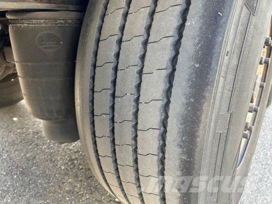 KRONE SD TAUTLINER, EDSCHA-VERDECK, BPW-ACHSEN, نصف مقطورات بباب جانبي