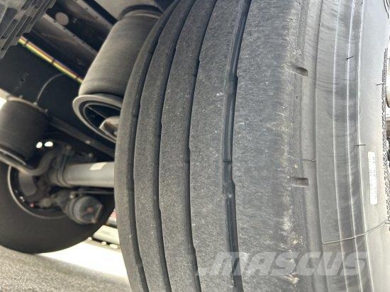 KRONE SE/DA03 DRYLINER 3-ACHS KOFFERAUFLIEGER Полуприцепы-Фургоны
