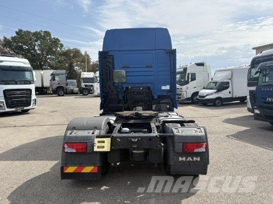 MAN TGX 18.460 XXL INTARDER, EURO6, MOTORPROBLEM Vilcēji