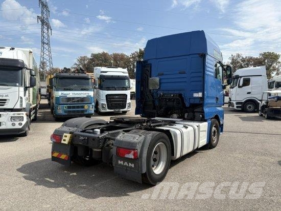 MAN TGX 18.460 XXL INTARDER, EURO6, MOTORPROBLEM Vilcēji
