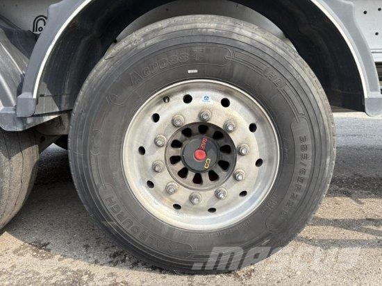 MENCI KASTENMULDE SL105R, 50 CM³, GETREIDESCHIEBER, LIFT Kiper poluprikolice