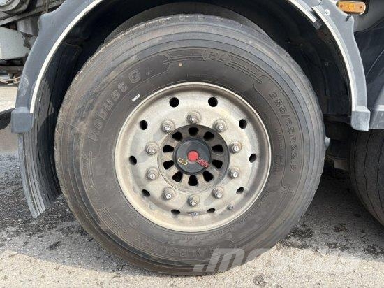 MENCI KASTENMULDE SL105R, 50 CM³, GETREIDESCHIEBER, LIFT Kiper poluprikolice