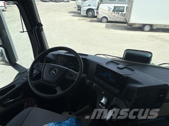 Mercedes-Benz ACTROS 2551 6X2, PALFINGER-ABROLLKIPPER MIT SCHROT Camiones polibrazo