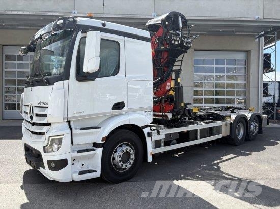 Mercedes-Benz ACTROS 2551 6X2, PALFINGER-ABROLLKIPPER MIT SCHROT Camiones polibrazo