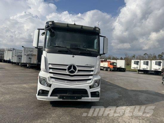 Mercedes-Benz ACTROS 2653, RETARDER, PRITSCHE, HIAB HIPRO 232 ES Camiones de cama baja
