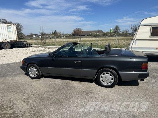 Mercedes-Benz E 300 CABRIO 24V Cars