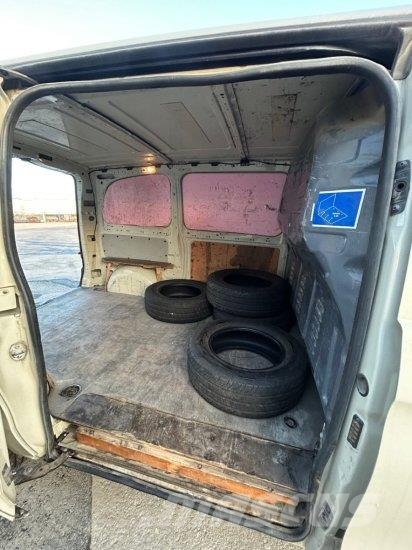 Mercedes-Benz VITO 110 KASTENWAGEN L1H1 هيكل صندوقي