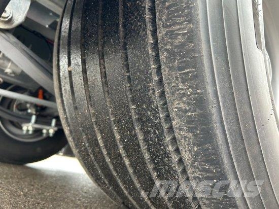MöSLEIN TANDEMKIPPER-TIEFLADER, 3 SEITENKIPPER MIT EINSCHU Savivartės priekabos
