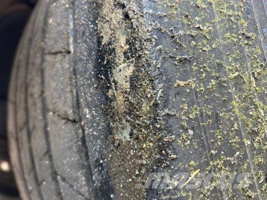 SCHWARZMüLLER SPEZIALAUFLIEGER SCHRäGLADER, COILMULDE MEHRERE EI Semi-trailer med Gardinsider