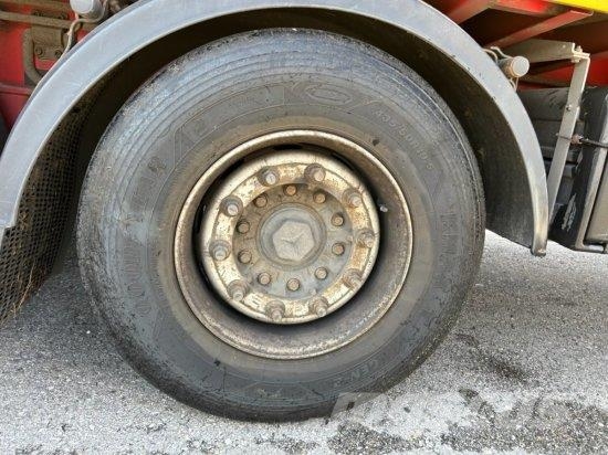 SCHWARZMüLLER SPEZIALAUFLIEGER SCHRäGLADER, COILMULDE MEHRERE EI Semi-trailer med Gardinsider