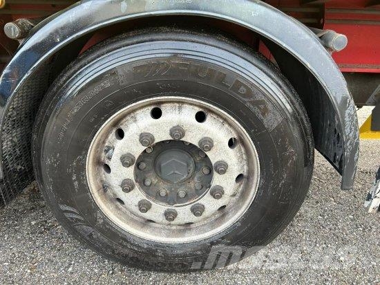 SCHWARZMüLLER SPEZIALAUFLIEGER SCHRäGLADER, COILMULDE, LIFTACHSE Semi-trailer med Gardinsider