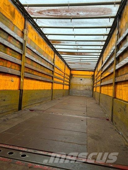 SCHWARZMüLLER SPEZIALAUFLIEGER SCHRäGLADER, COILMULDE, LIFTACHSE Semi-trailer med Gardinsider