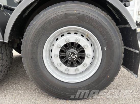 SCHWARZMüLLER THERMORUNDMULDE 25 M³, LIFTACHSE, ROLLPLANE, BPW A Billenő félpótkocsik