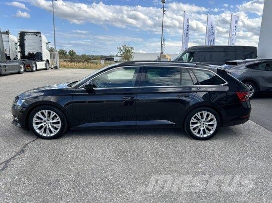 SKODA SUPERB 4X4 SPORTLINE, PANO, AHK ,ACC, EXPORTPREIS  Carros